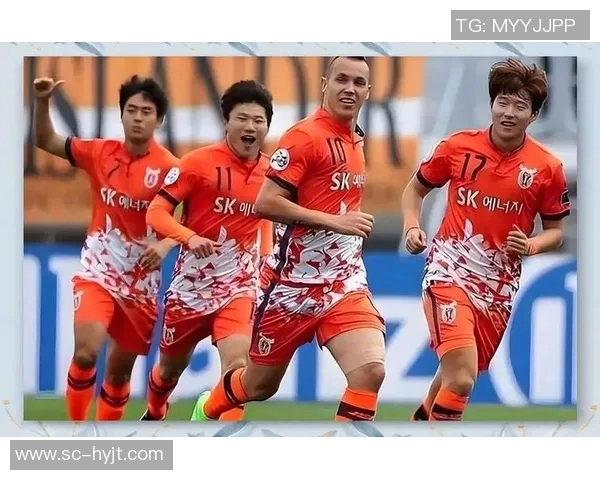 济州联与江苏舜天激战正酣谁能在这场较量中笑到最后